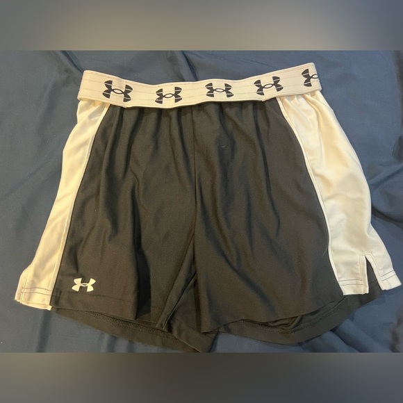 Under Armour Athletic Shorts Size M - Picture 1 of 5